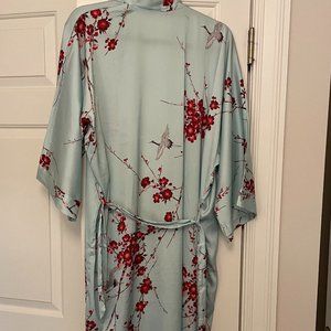 KIM + ONO Cherry Blossom & Crane Kimono Robe (One Size)